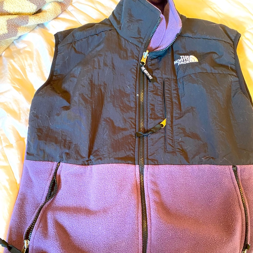 North Face small winter vest